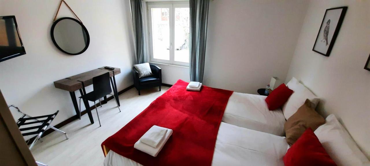 Auberge De Duillier Buitenkant foto